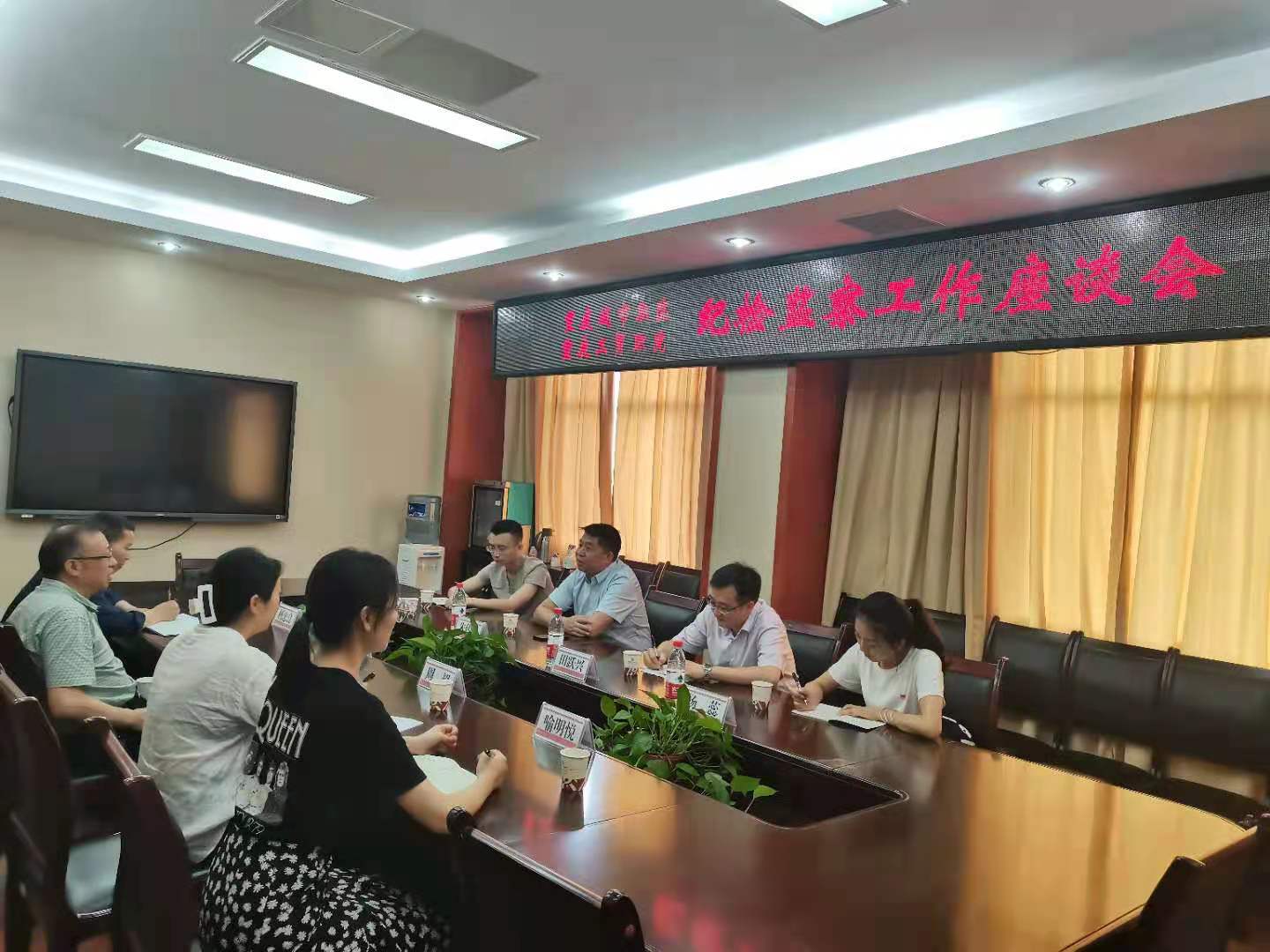 重庆老虎机游戏下载
院、重庆工贸职院召开座谈会.jpg