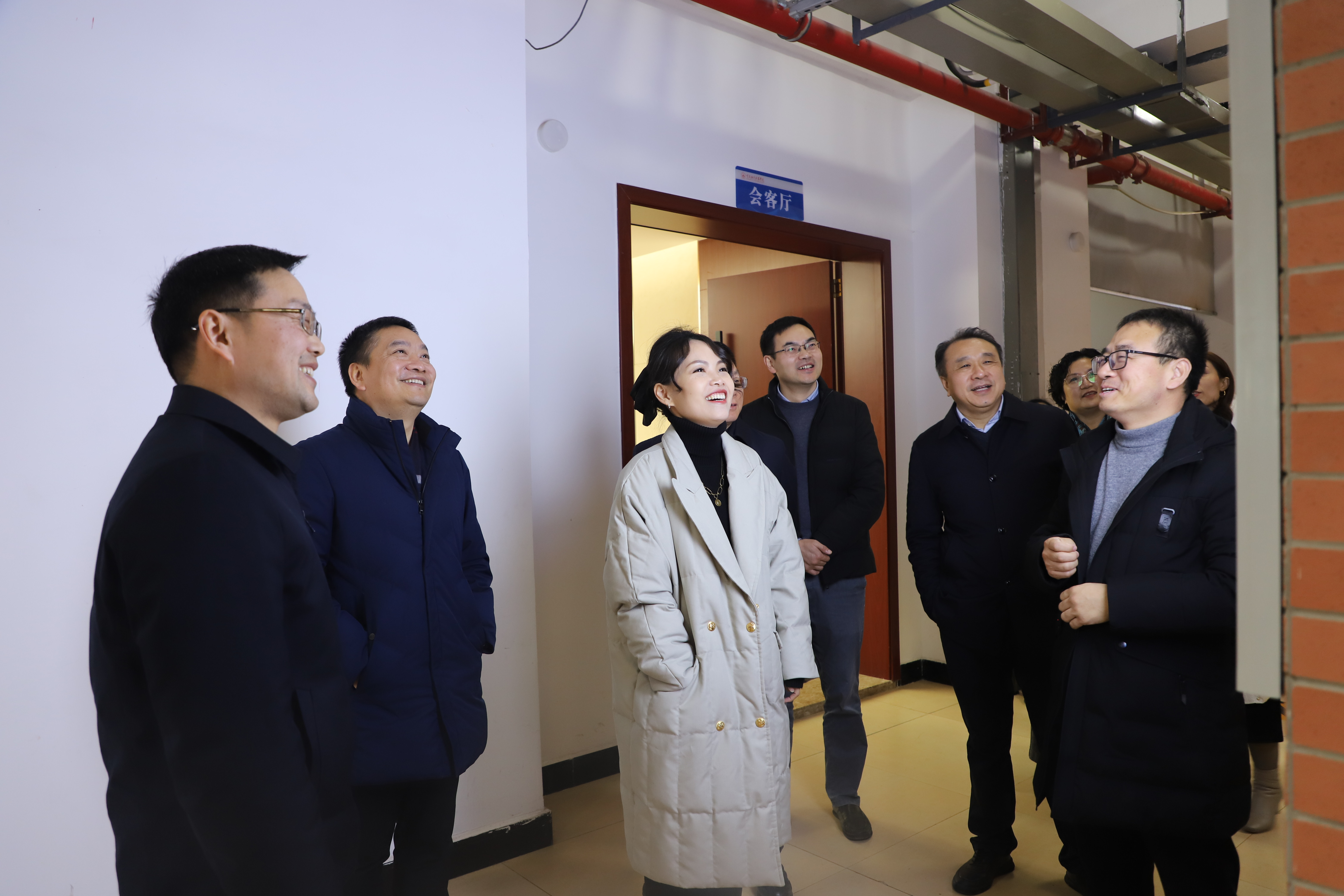 老虎机游戏下载