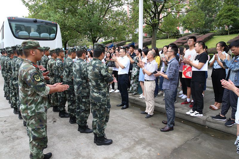 老虎机游戏下载
