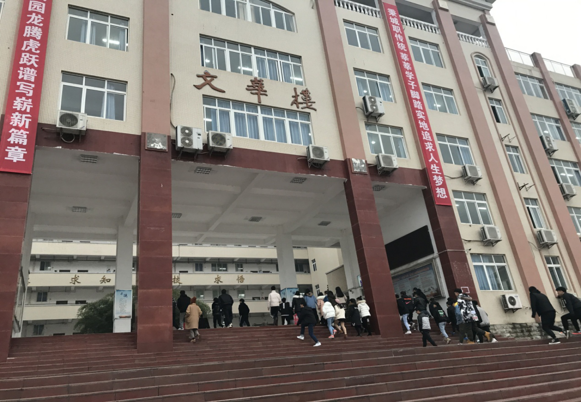 老虎机游戏下载