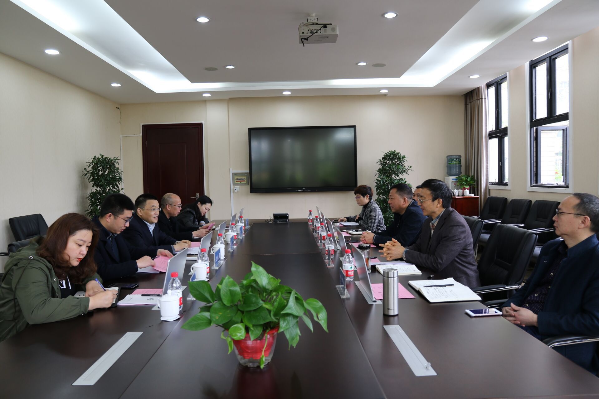 老虎机游戏下载